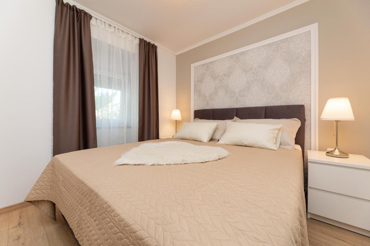 Apartment Miko Sveti Ivan Dobrinjski Esterno foto