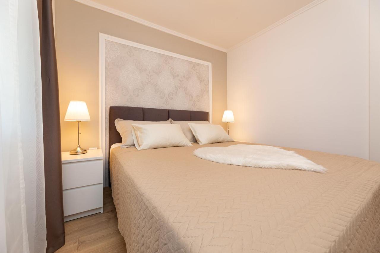 Apartment Miko Sveti Ivan Dobrinjski Esterno foto