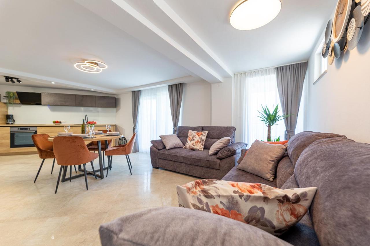 Apartment Miko Sveti Ivan Dobrinjski Esterno foto